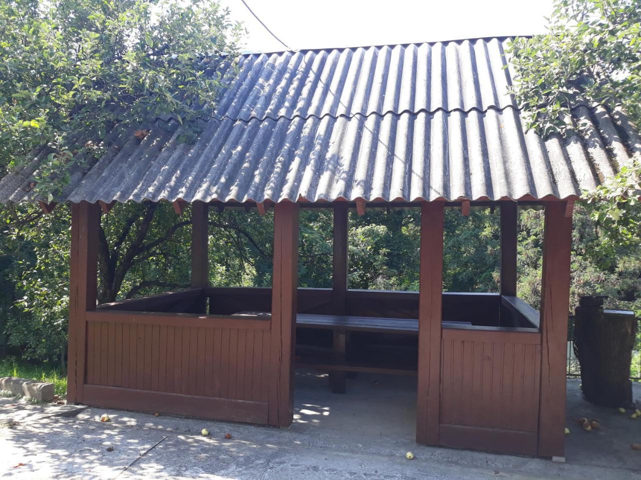 Котедж "Лісовий Затишок" Glubokoye Exterior foto